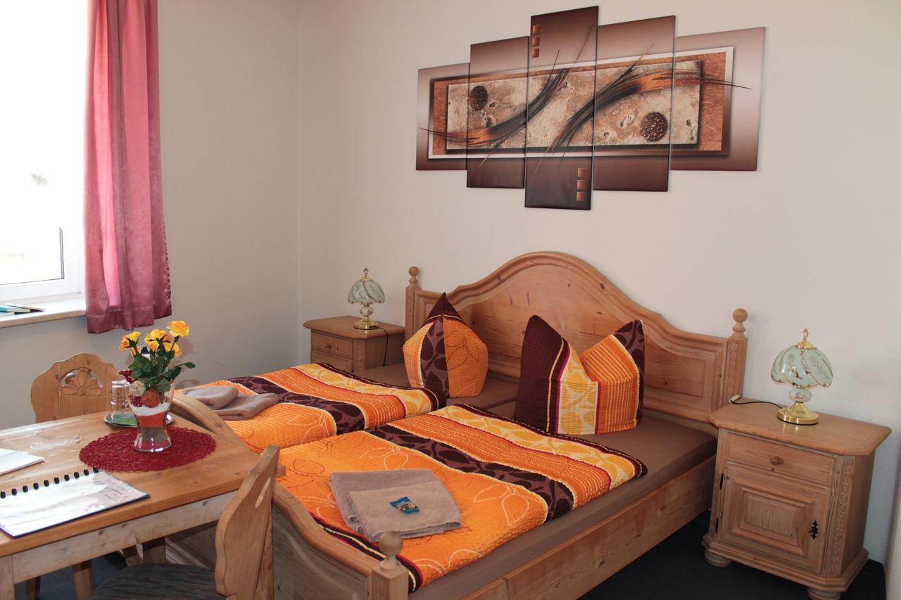 Hotel Stadt Pausa Habitación foto